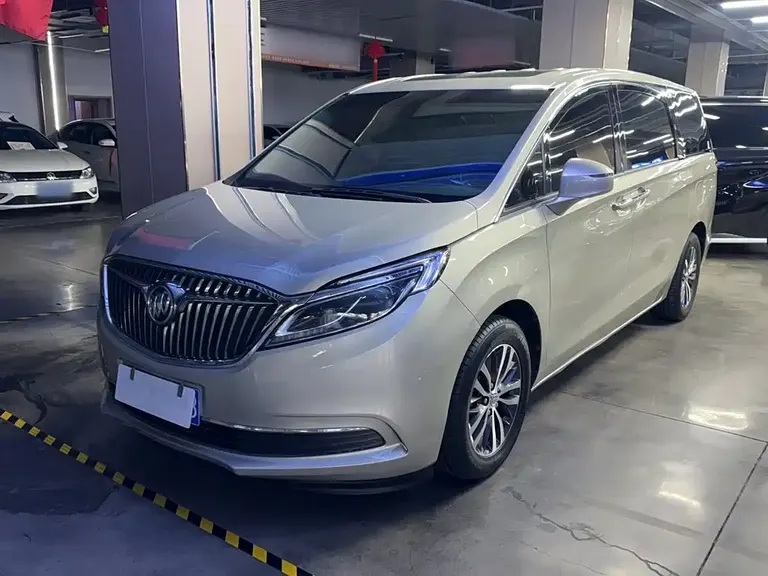 Buick GL8 ES 28 T Luxury CN-V