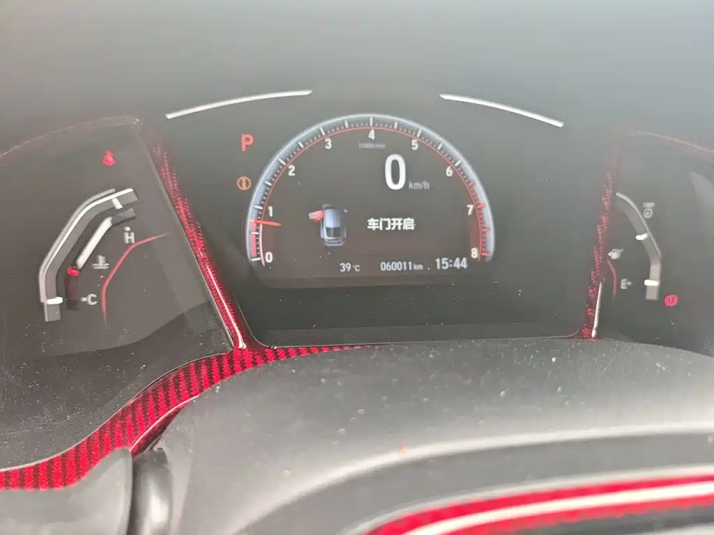 Civic HATCHBACK 220 TURBO CVT Trend Cool Control