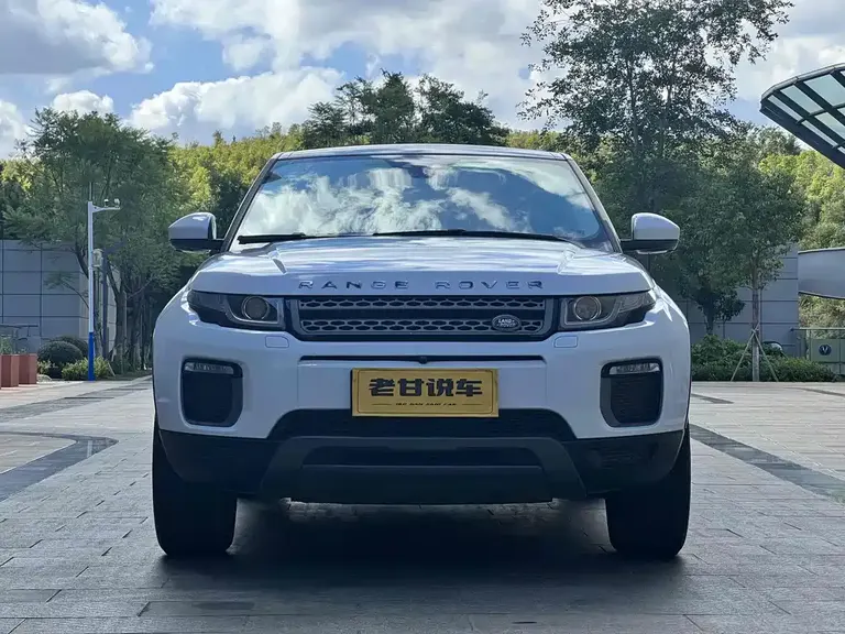Land Rover Range Rover Evoque 2.0 T PURE Style