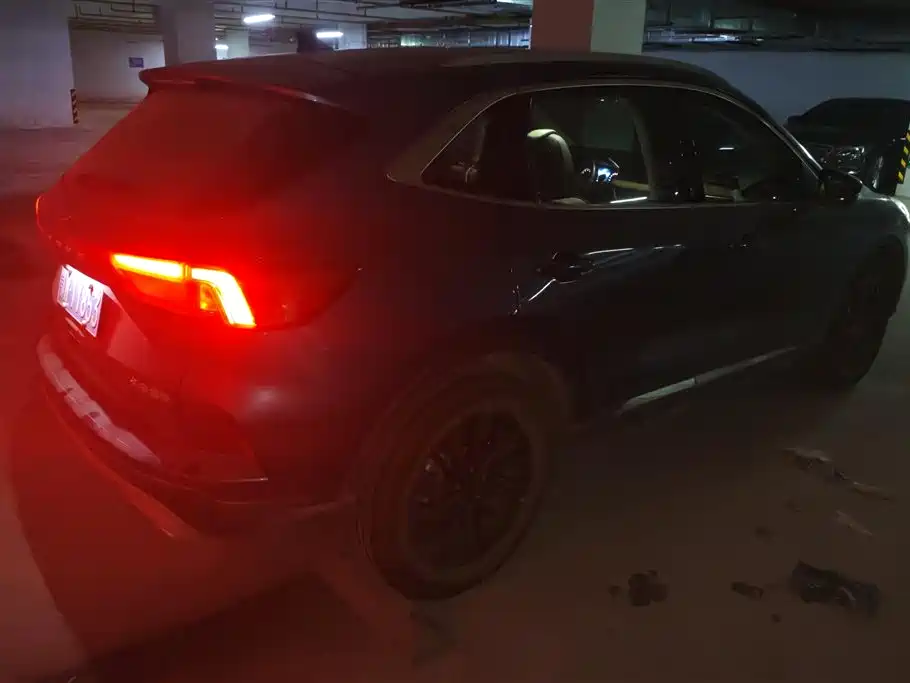 Escape EcoBoost 245 2 WD Shine Enjoyment