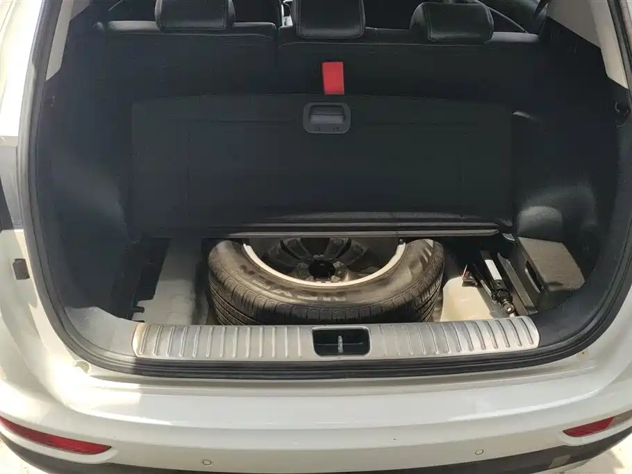 Kia KX5 1.6 T Auto 2 WD DLX