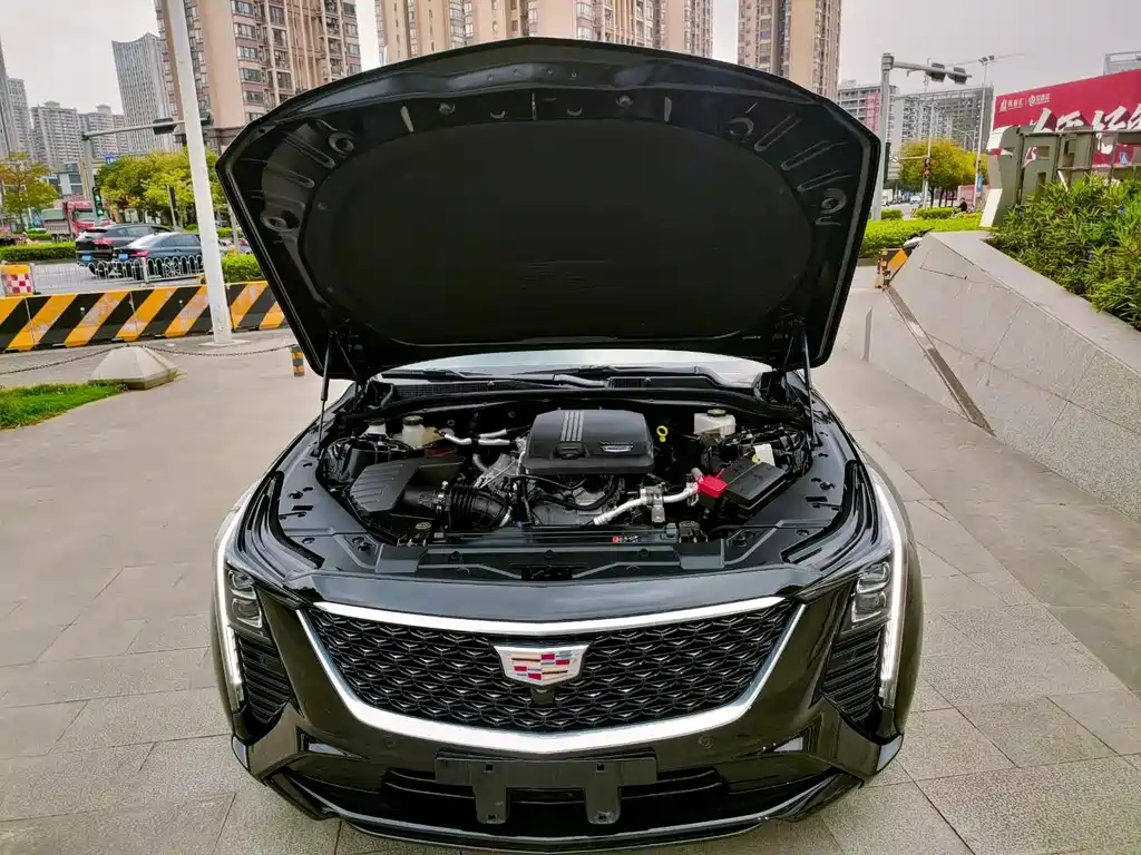 Cadillac CT5 28 T Luxury Pro