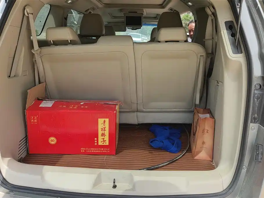 Buick GL8 3.0 L GT Luxury Business Elegant Luxury