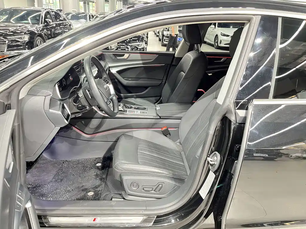 Audi A7 40 TFSI Luxury