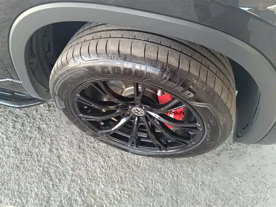 Tayron 380 TSI 4 WD R-Line Connected