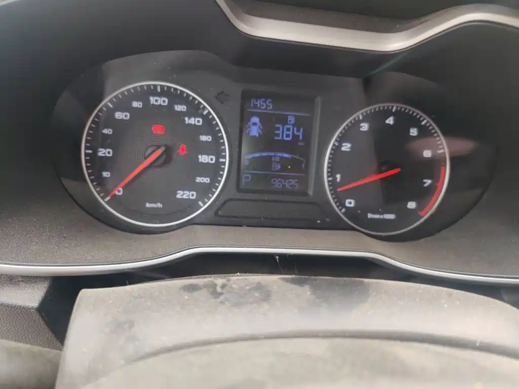 MG ZS 1.5 L Auto Luxury CN-V