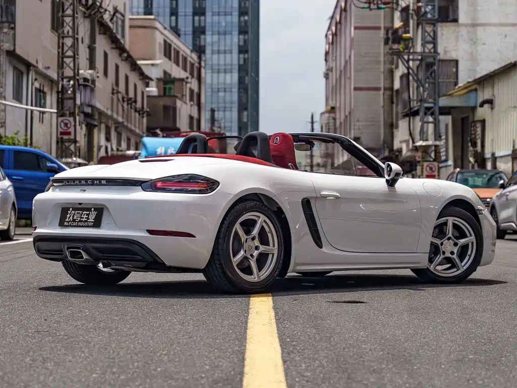 Porsche 718 Boxster 2.0 T