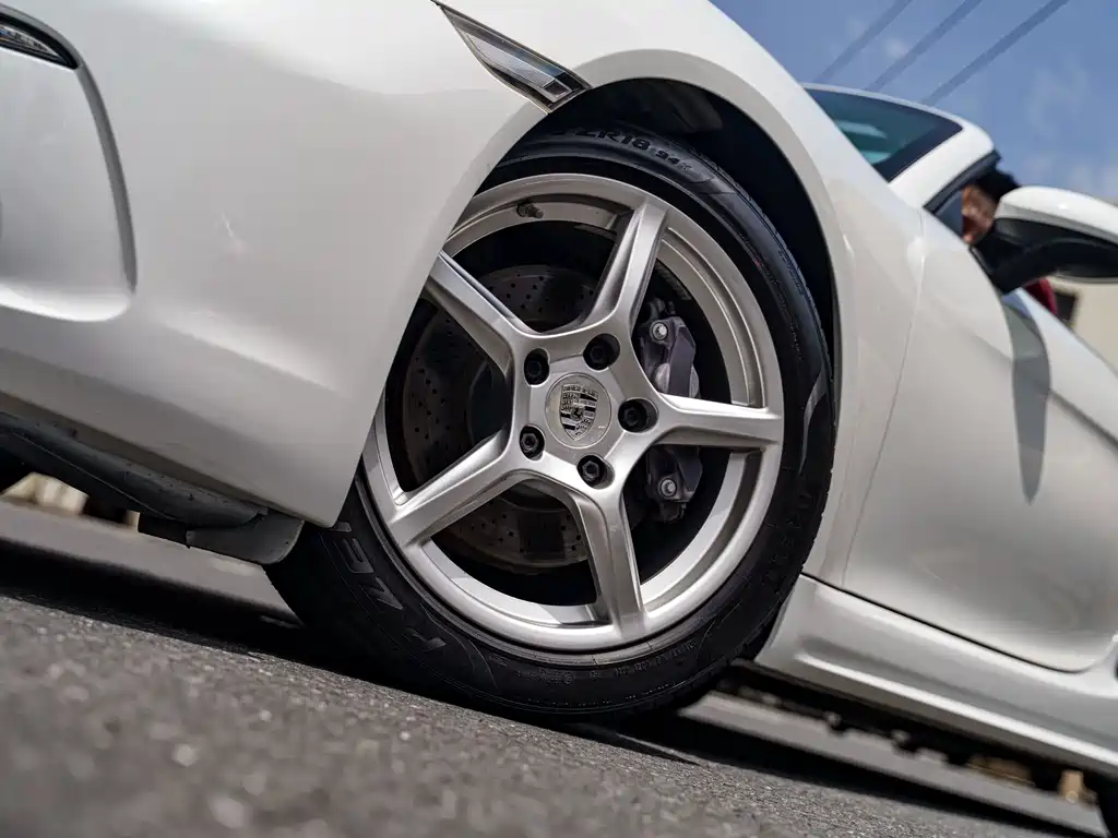 Porsche 718 Boxster 2.0 T