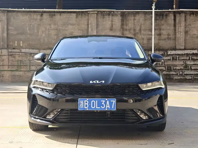 Kia K5 380 T GT-Line Refreshed