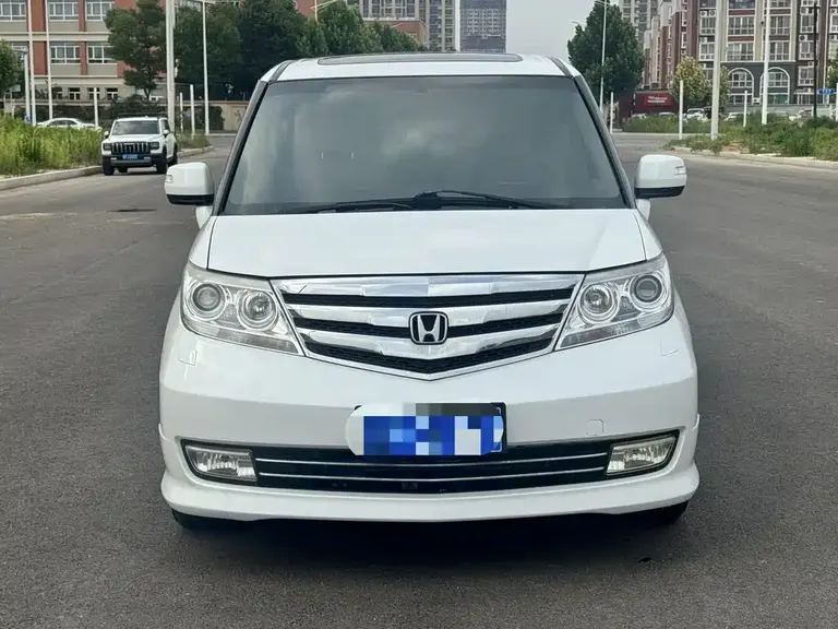 Honda Elysion 2.4 L VTi-S Distinguished