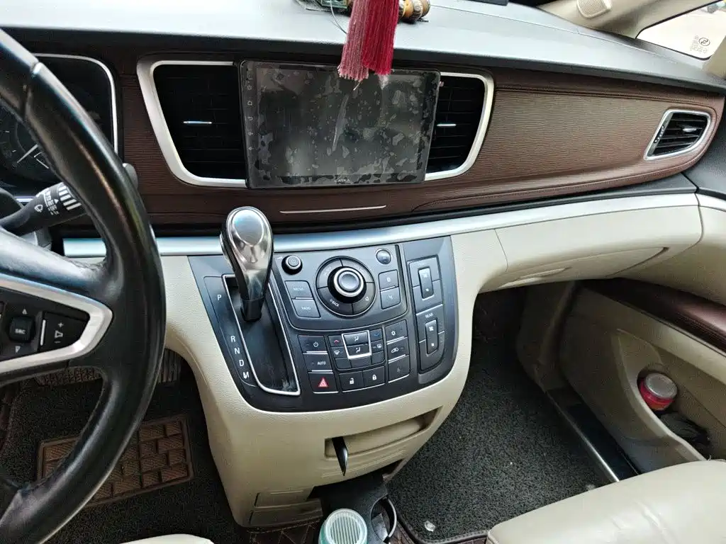 Buick GL8 25 S Luxury CN-V