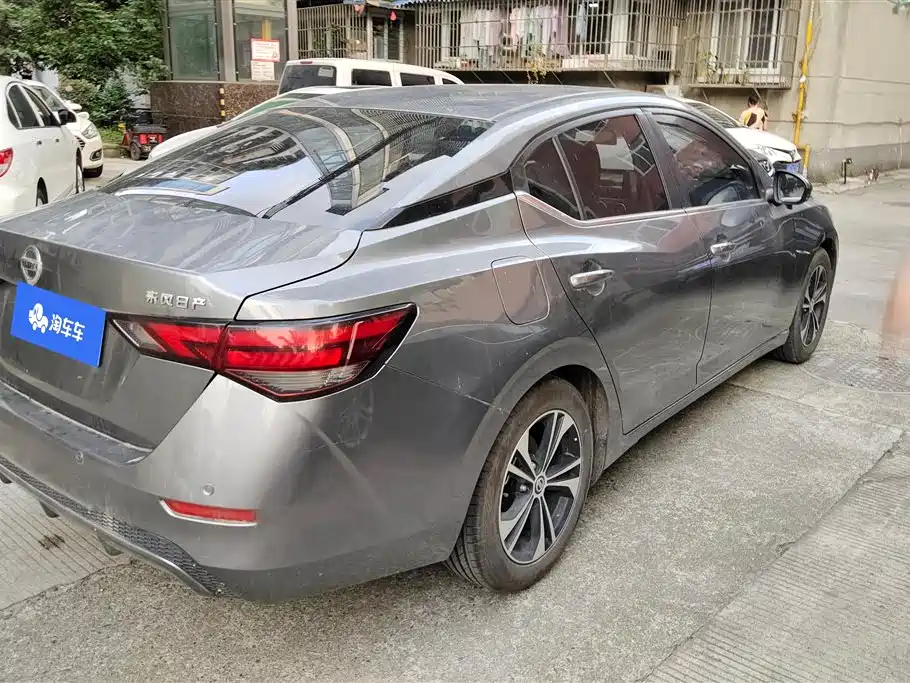 Sylphy 1.6 L XL CVT Joy