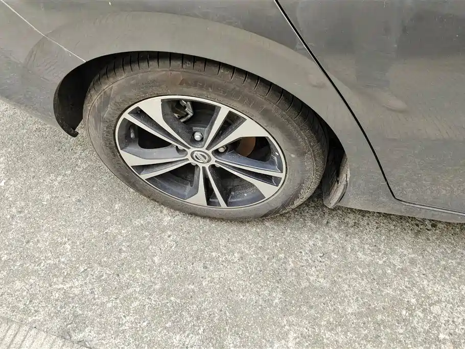 Sylphy 1.6 L XL CVT Joy