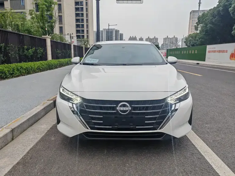 Nissan Sylphy 1.6 L CVT Sincere
