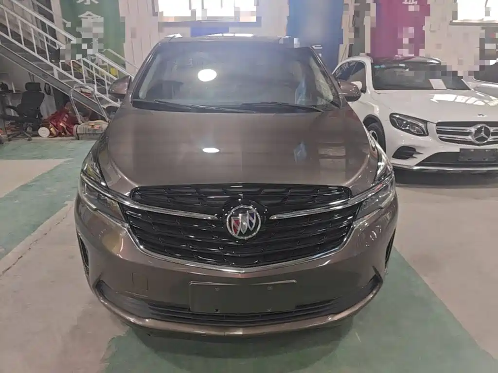 Buick GL8 Land Official Cabin 652 T Luxury