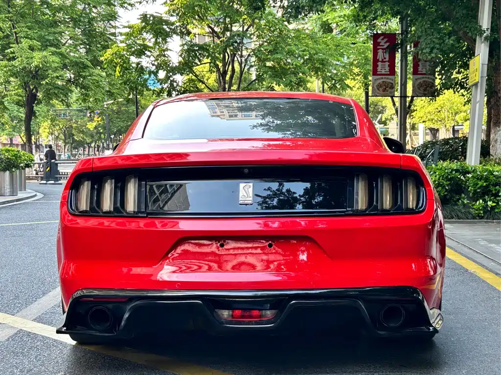 Mustang 2.3 T Performance