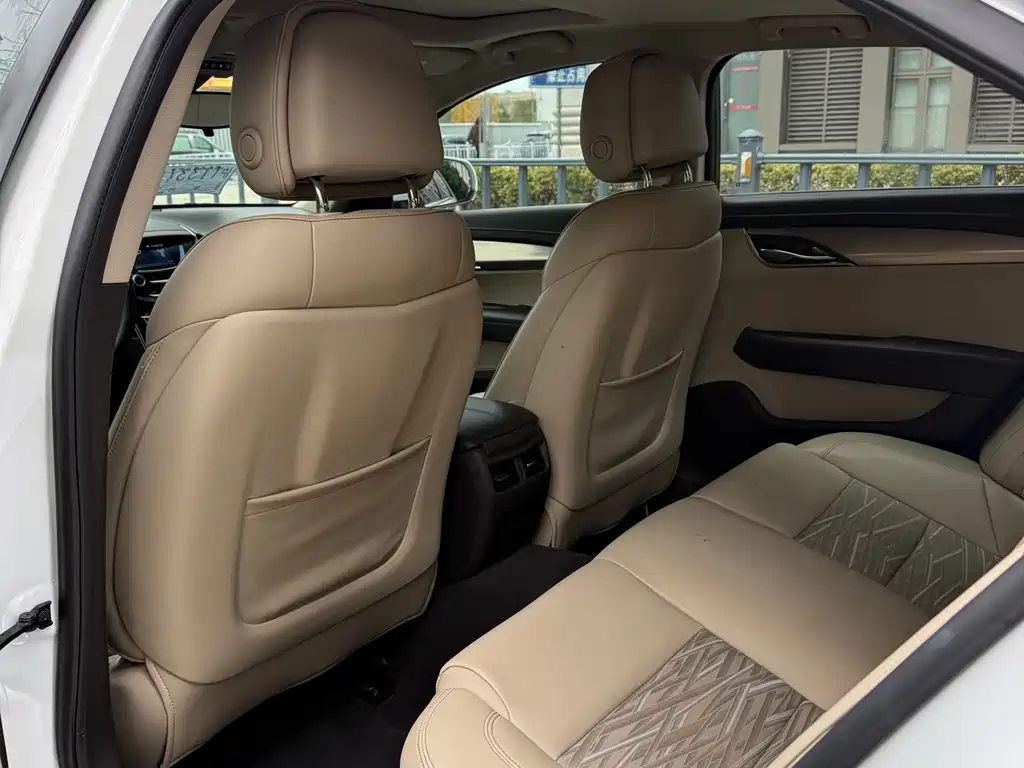 Cadillac ATS-L 25 T Comfort