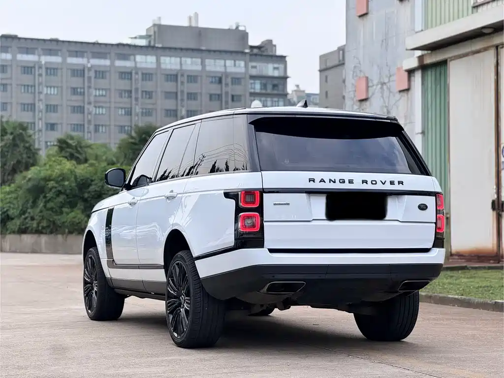 Range Rover 3.0 T Middle East