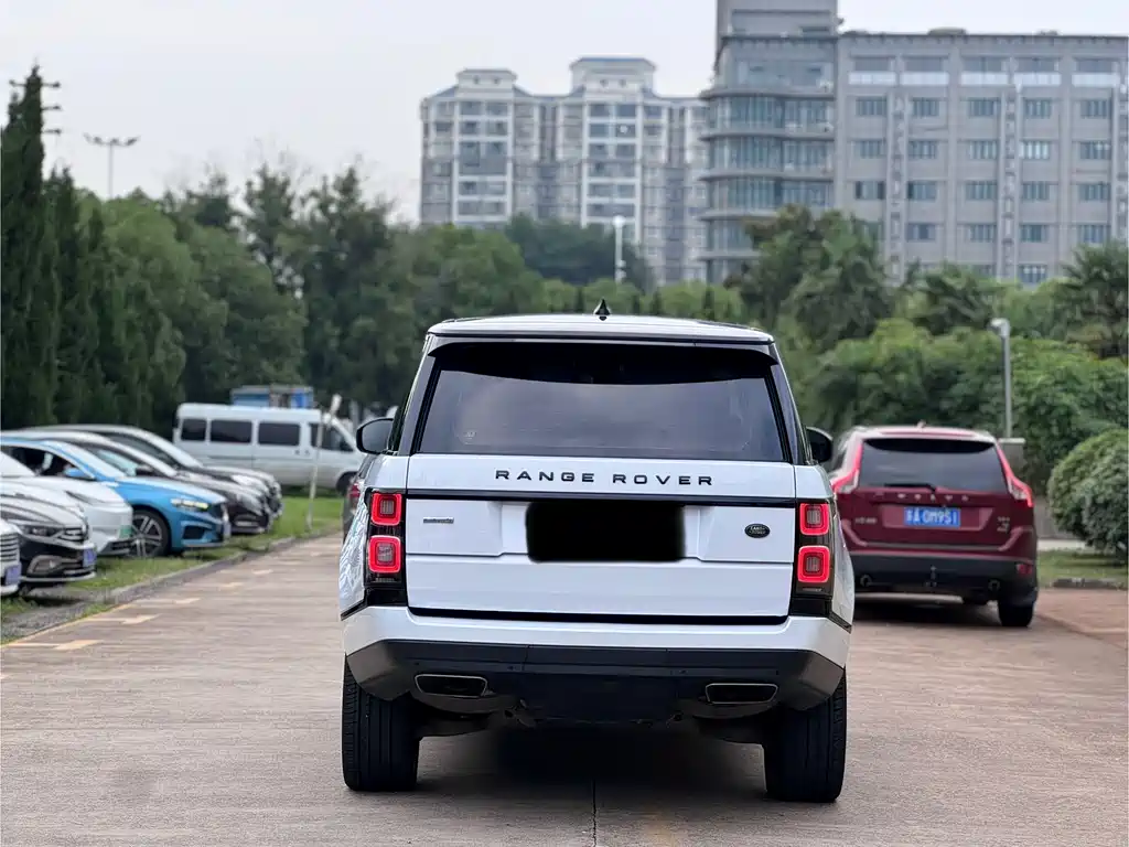 Range Rover 3.0 T Middle East