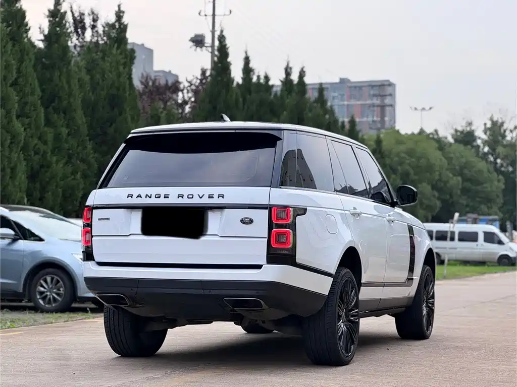 Range Rover 3.0 T Middle East