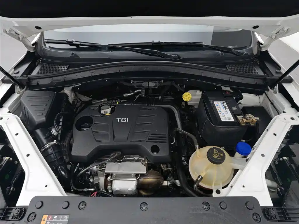 MG HS 20 T Auto 2 WD Luxury CN-VI