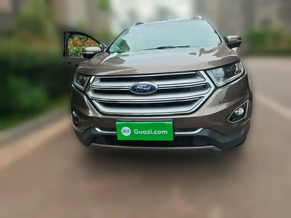 Edge EcoBoost 245 2 WD Grand Sharp 7-seat CN-V