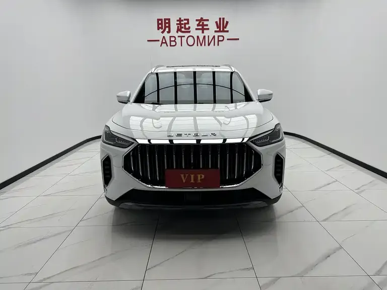 Jetour X70 PLUS 1.5 T DCT Brave PLUS 5-seat