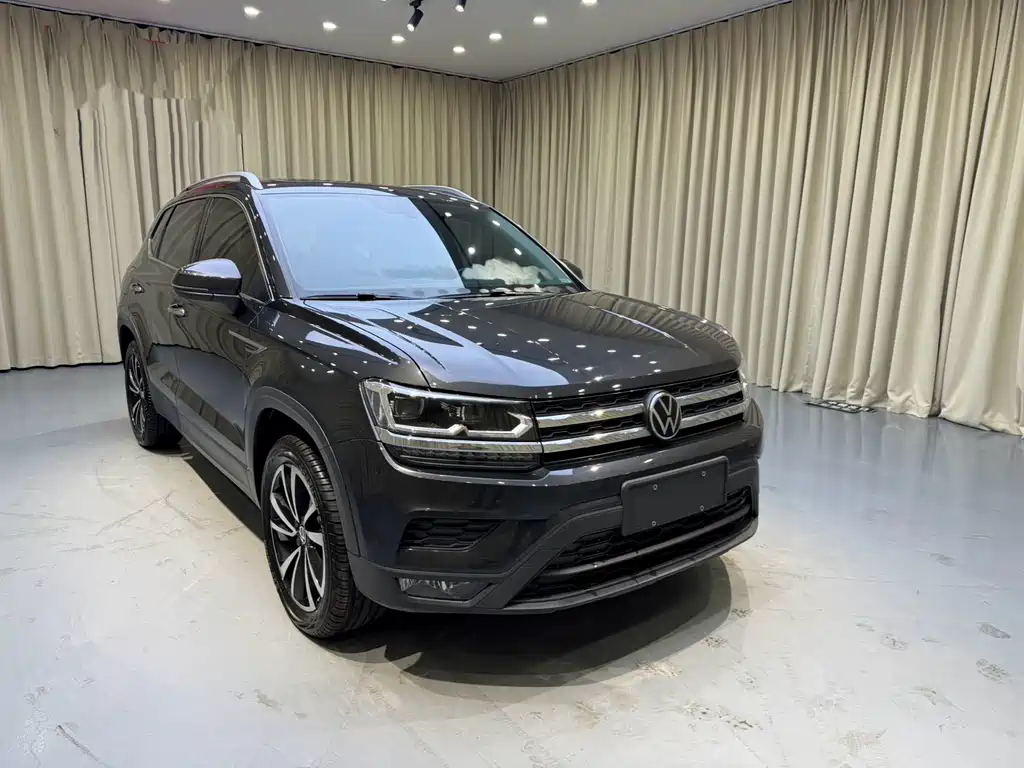 Tharu 280 TSI 2 WD Luxury PLUS