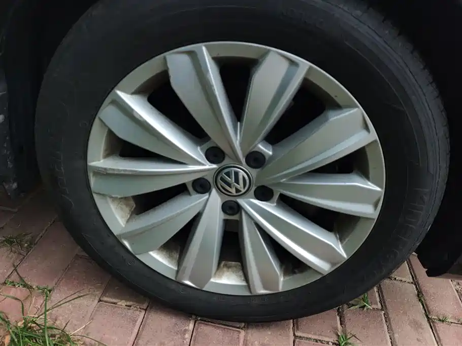 Passat 330 TSI Elite CN-VI