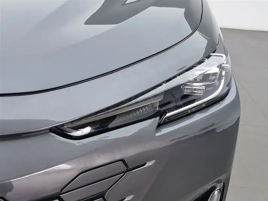 Changan UNI-K 2.0 T Distinguished