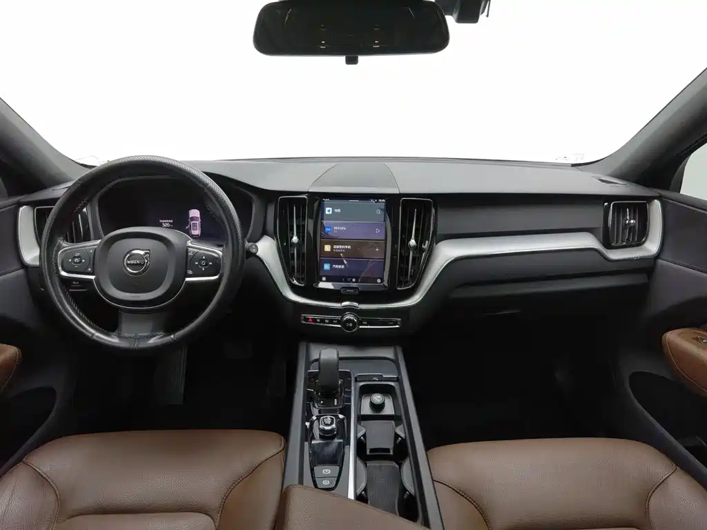 Volvo XC60 B5 4 WD Smart Ease Luxury