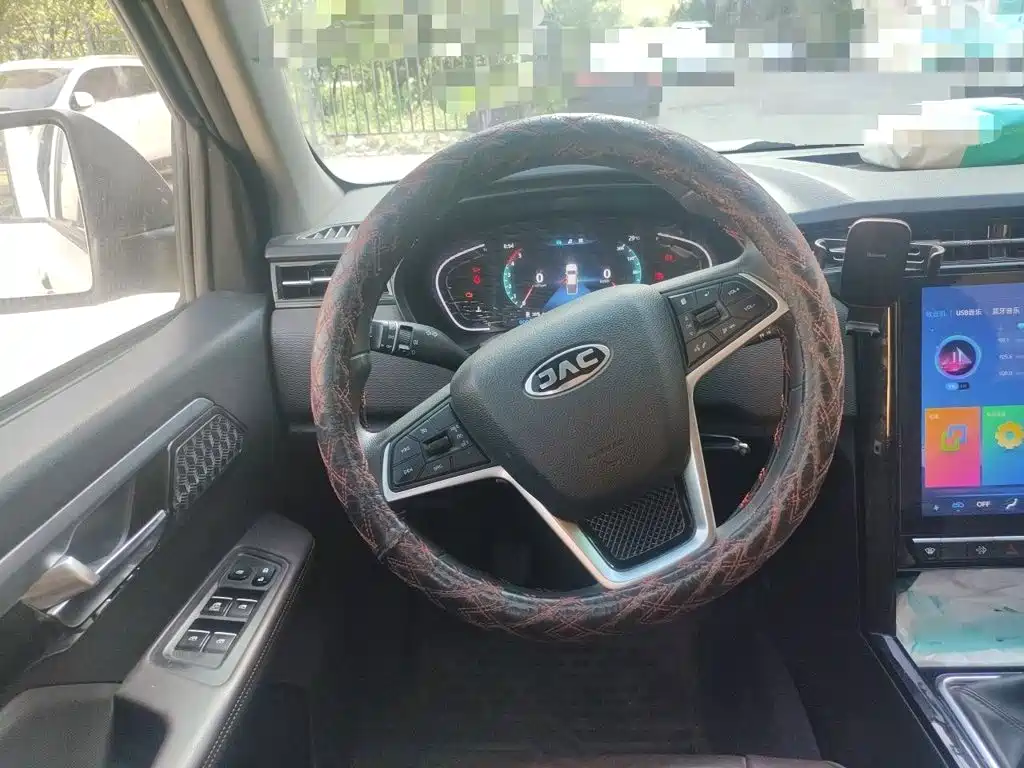 JAC T8 江淮T8 2021款 2.0 T PRO 柴油四驱锐行版大双HFC4 DB2-2 E