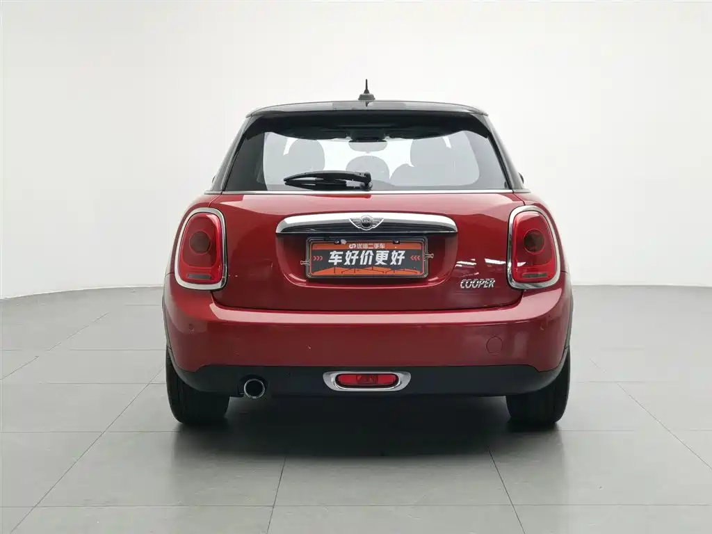 MINI 1.5 T COOPER Fun 5-door