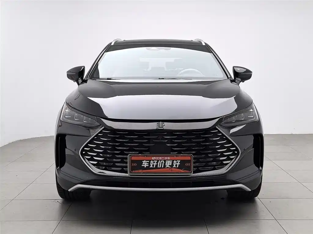 Tang NEV DM-i Glory 112 KM Flagship