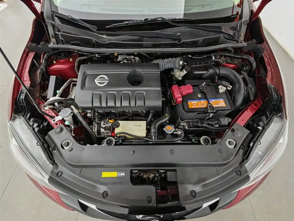 Tiida 1.6 L CVT Smart Travel