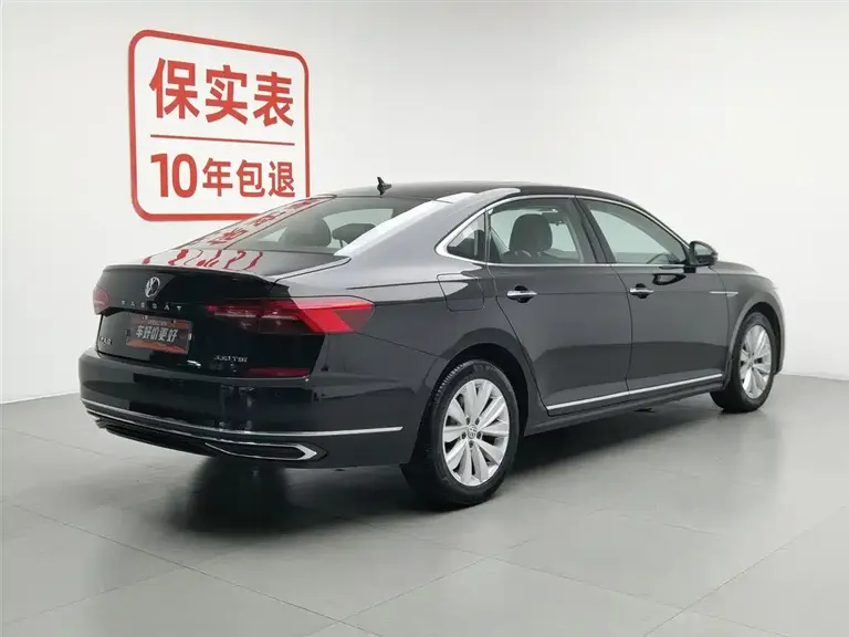 Volkswagen Passat 330 TSI Elite CN-VI