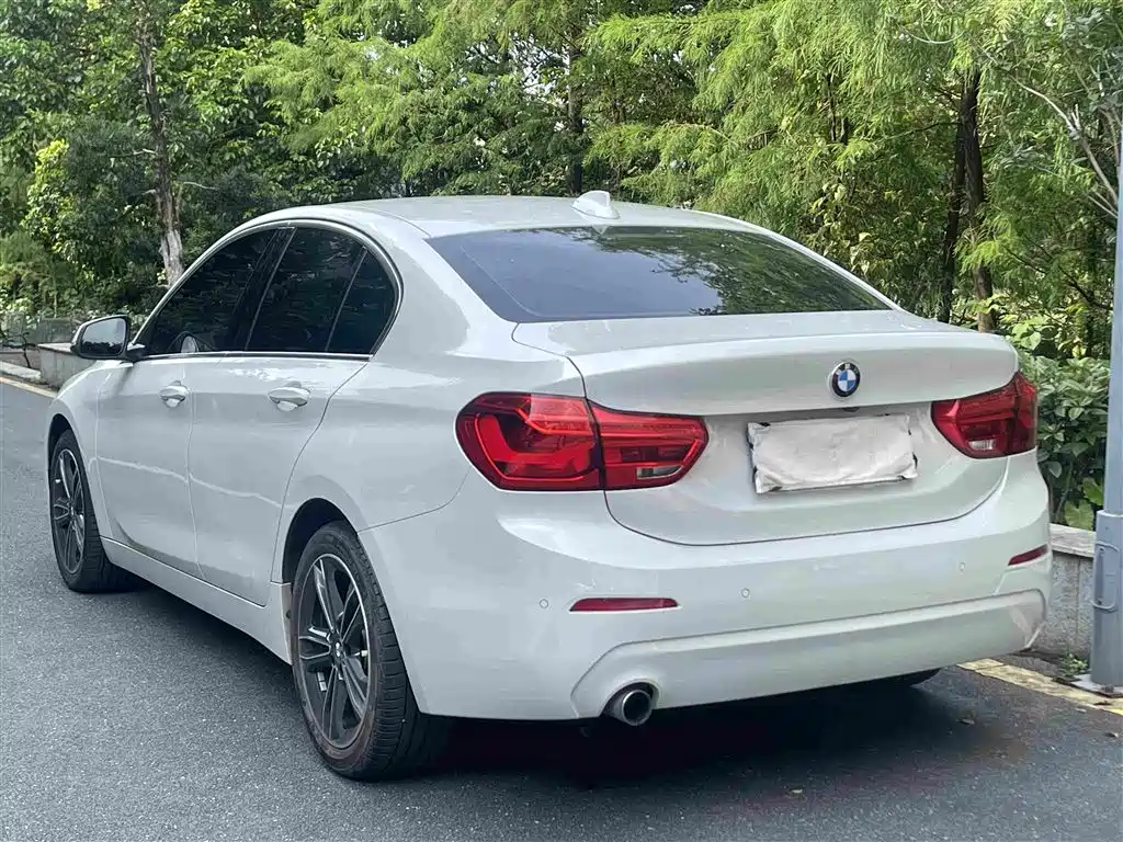 BMW 1 Series 118 i Fashion