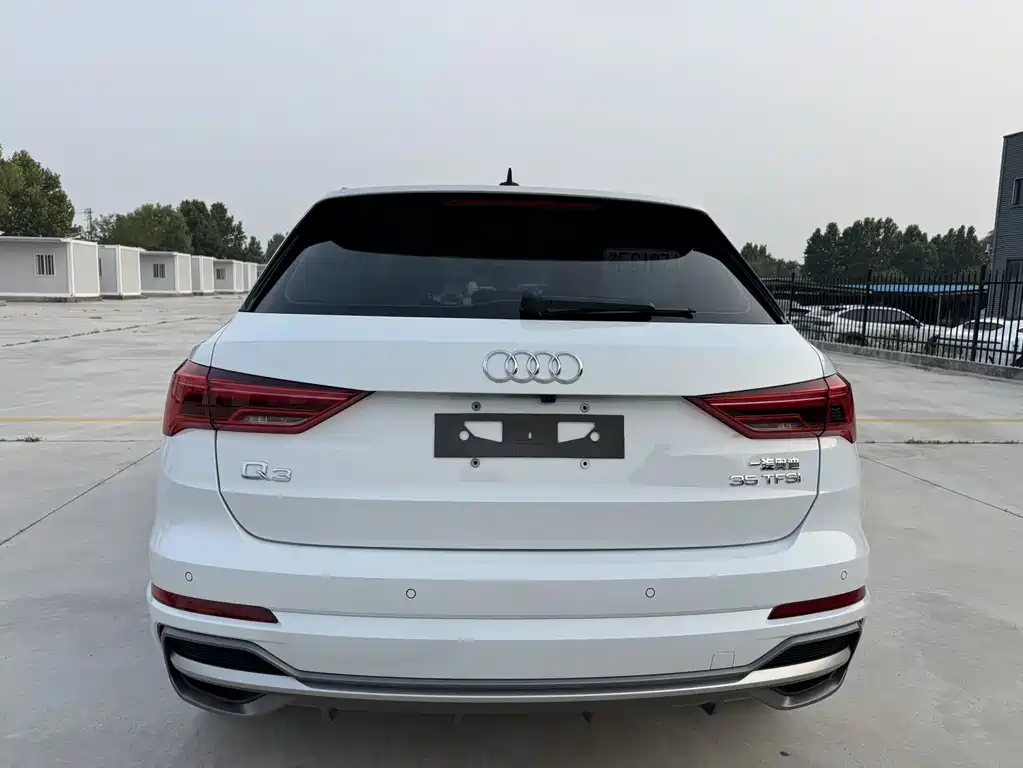 Audi Q3 35 TFSI Fashion Dynamic