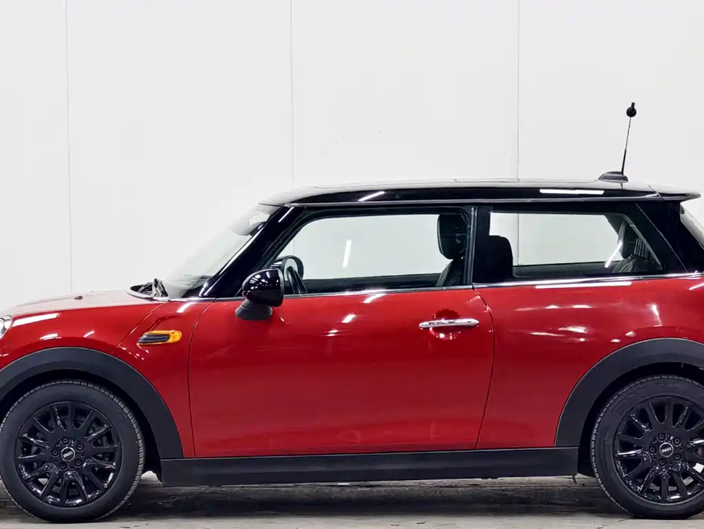 MINI 1.5 T COOPER Fun