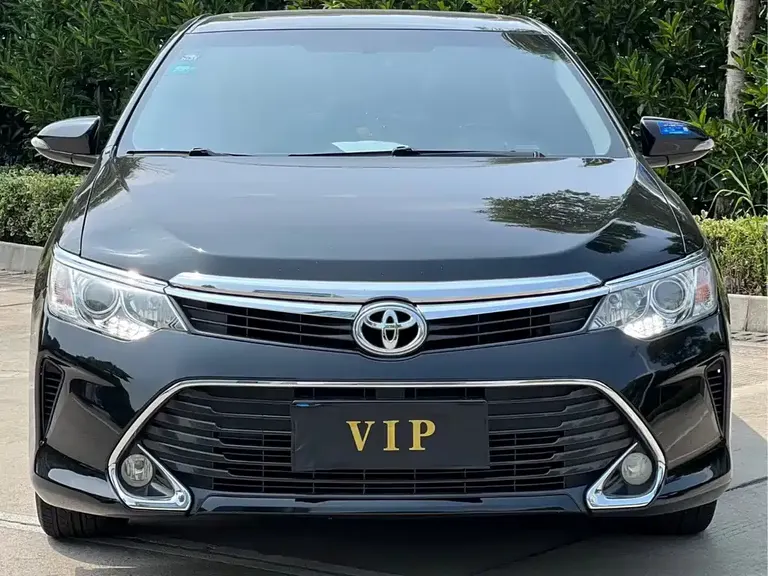 Toyota Camry 2.0 G 10 th Anniversary Commemorative Leading