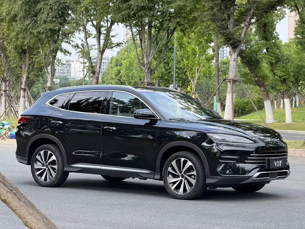 Song PLUS NEV Glory DM-i 71 km Luxury
