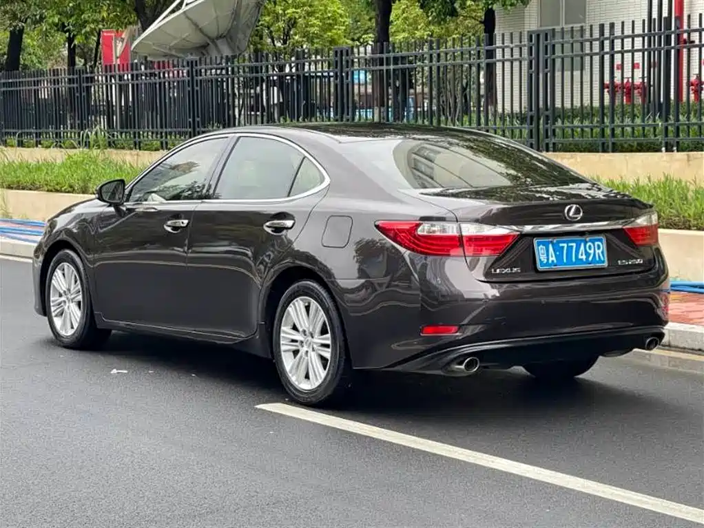 Lexus ES 250 Elite