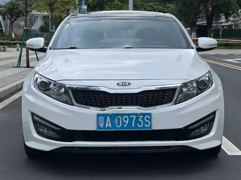 Kia K5 起亚K5 2012款 2.0 L 自动Premium