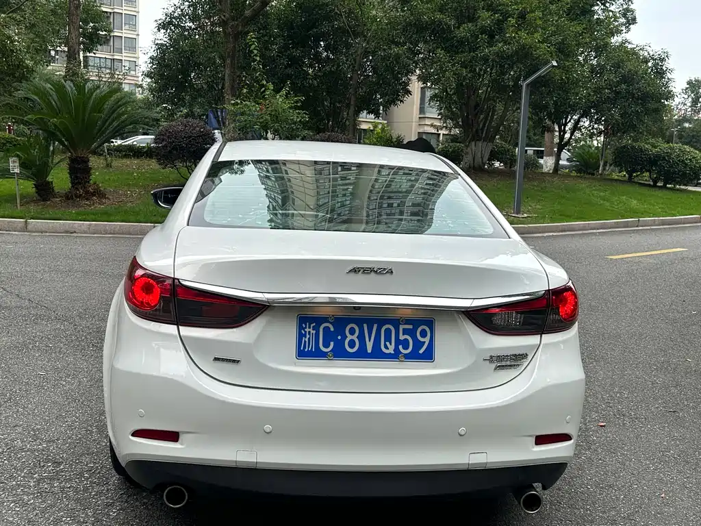 Atenza 2.5 L Blue Sky Supreme