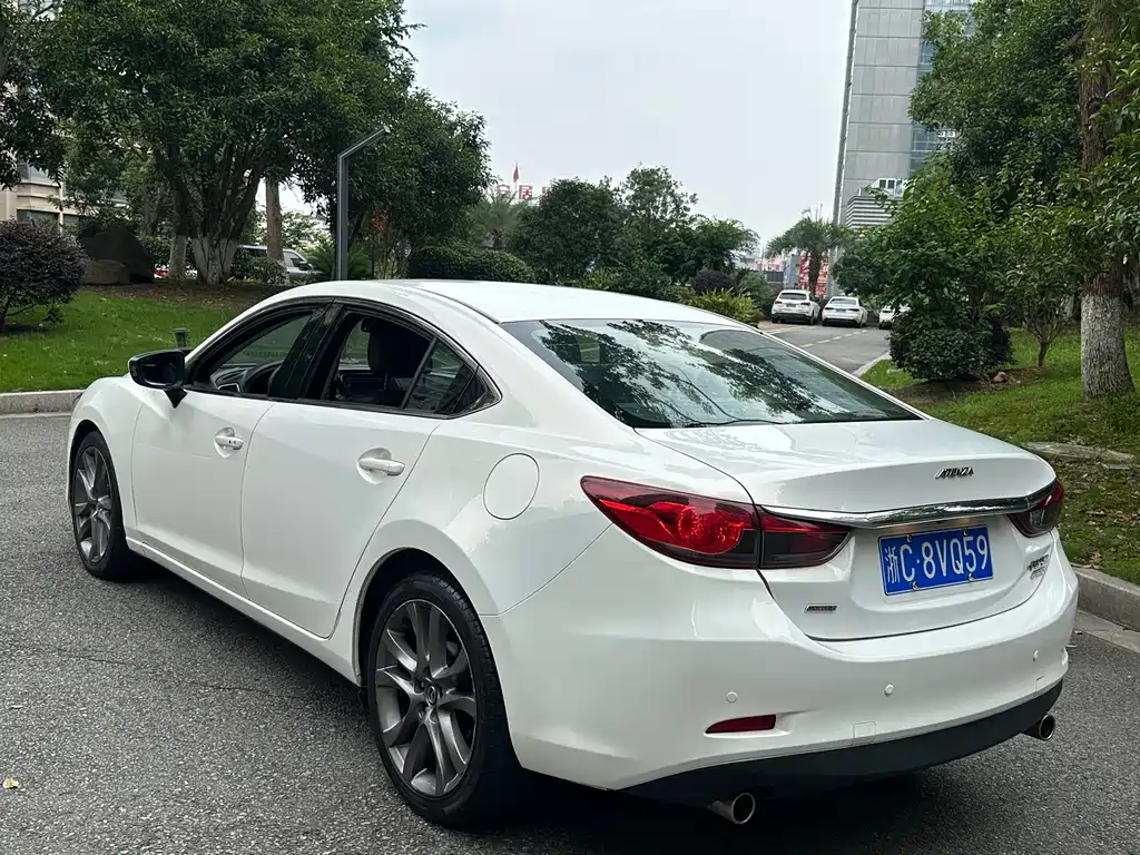 Atenza 2.5 L Blue Sky Supreme
