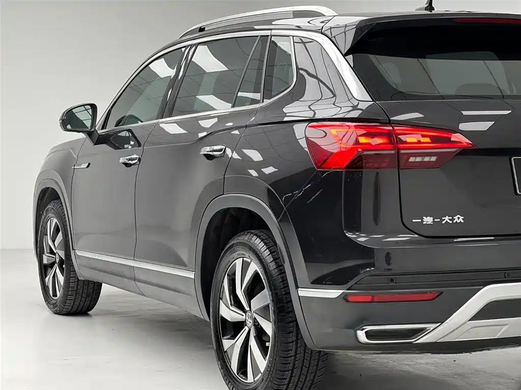 Tayron 280 TSI 2 WD Luxury Connected