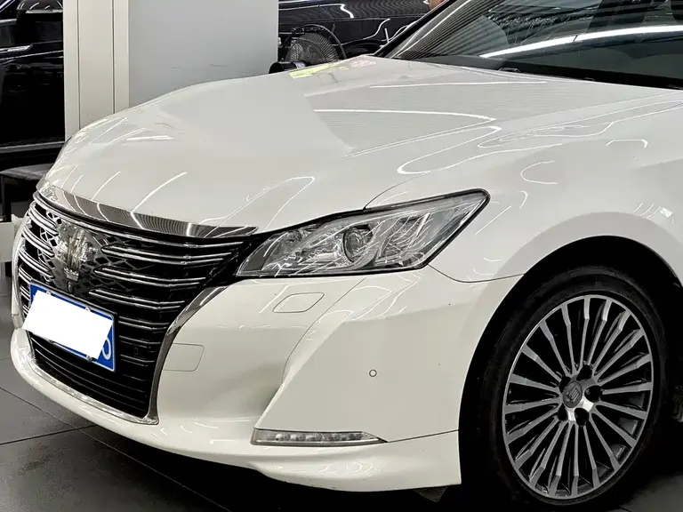 Toyota Crown 2.0 T Sport