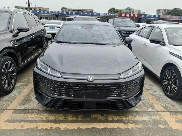 Changan Eado 逸动 2026款 第四代 1.5 T 500 Bar 智享型