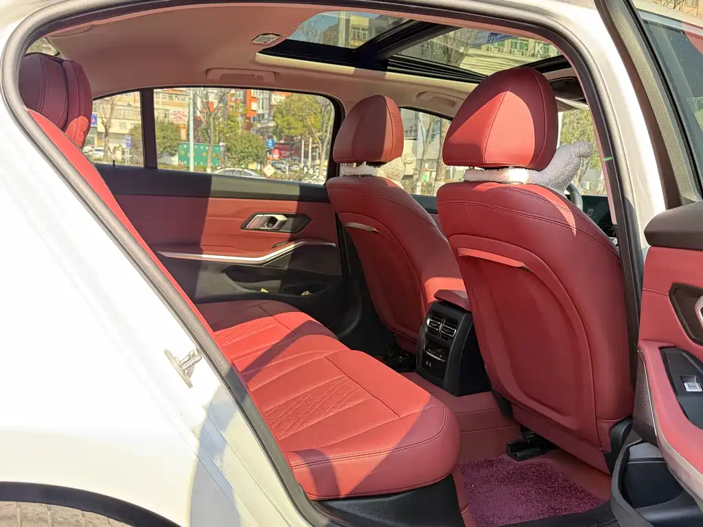BMW 3 Series 325 Li M Sport Package