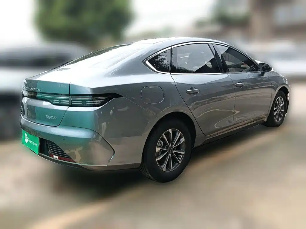 Destroyer 05 Glory DM-i 55 KM Luxury